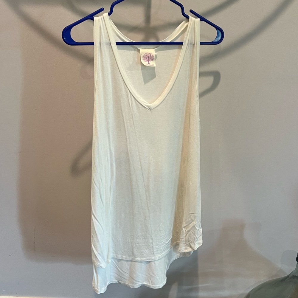 White high low tank top